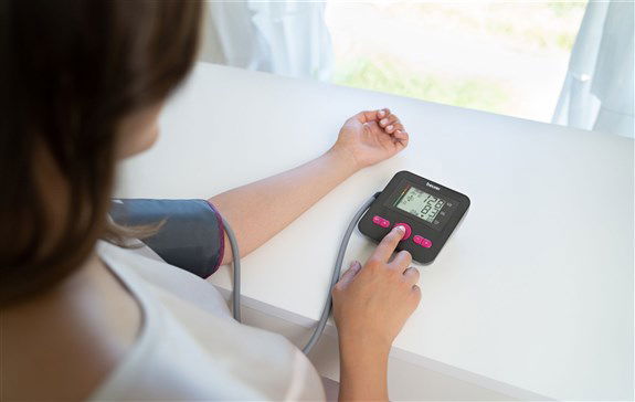 Beurer BM-27-LE Tensiómetro de Brazo Black Limited Edition